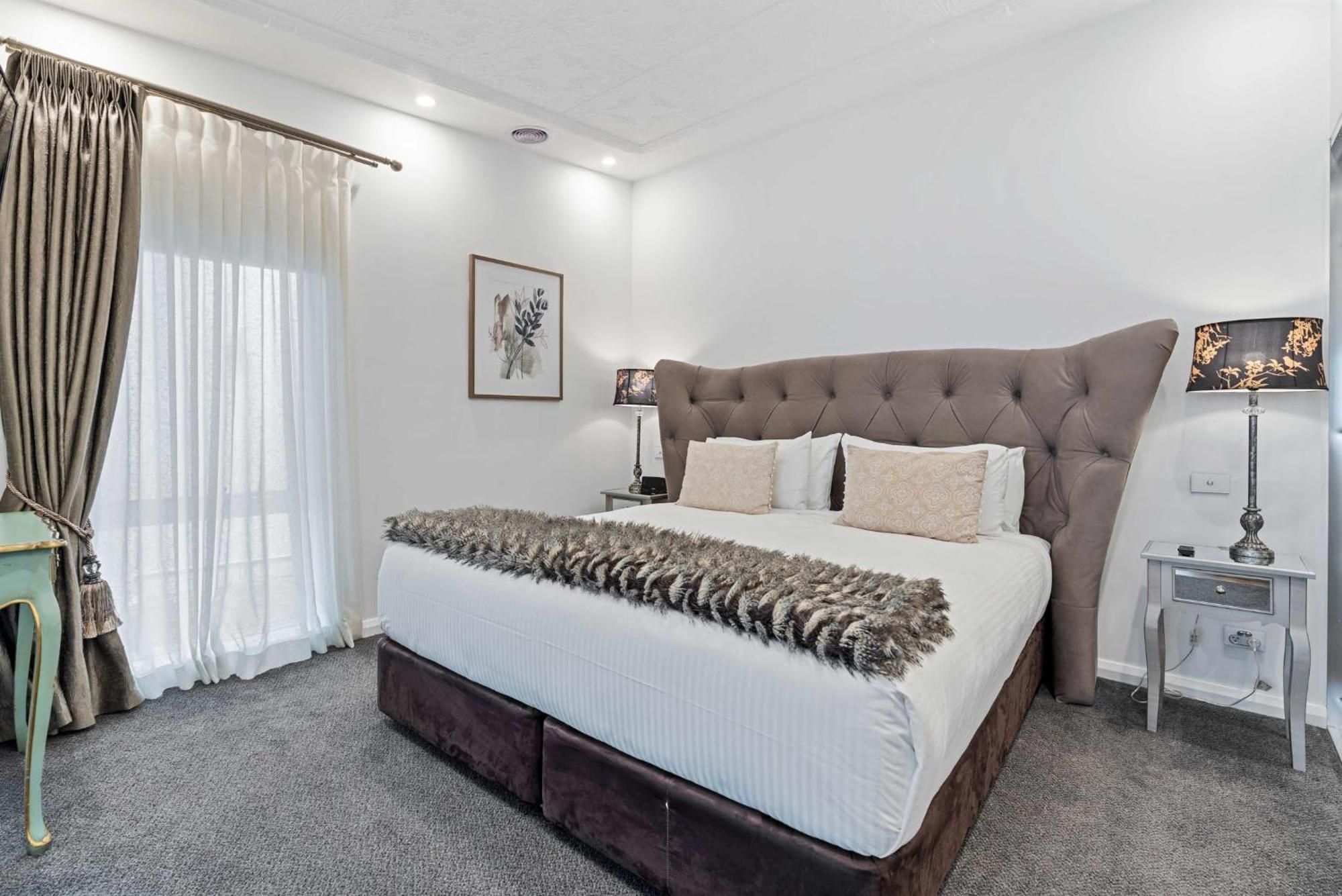 De Russie Boutique Hotel Ориндж Экстерьер фото